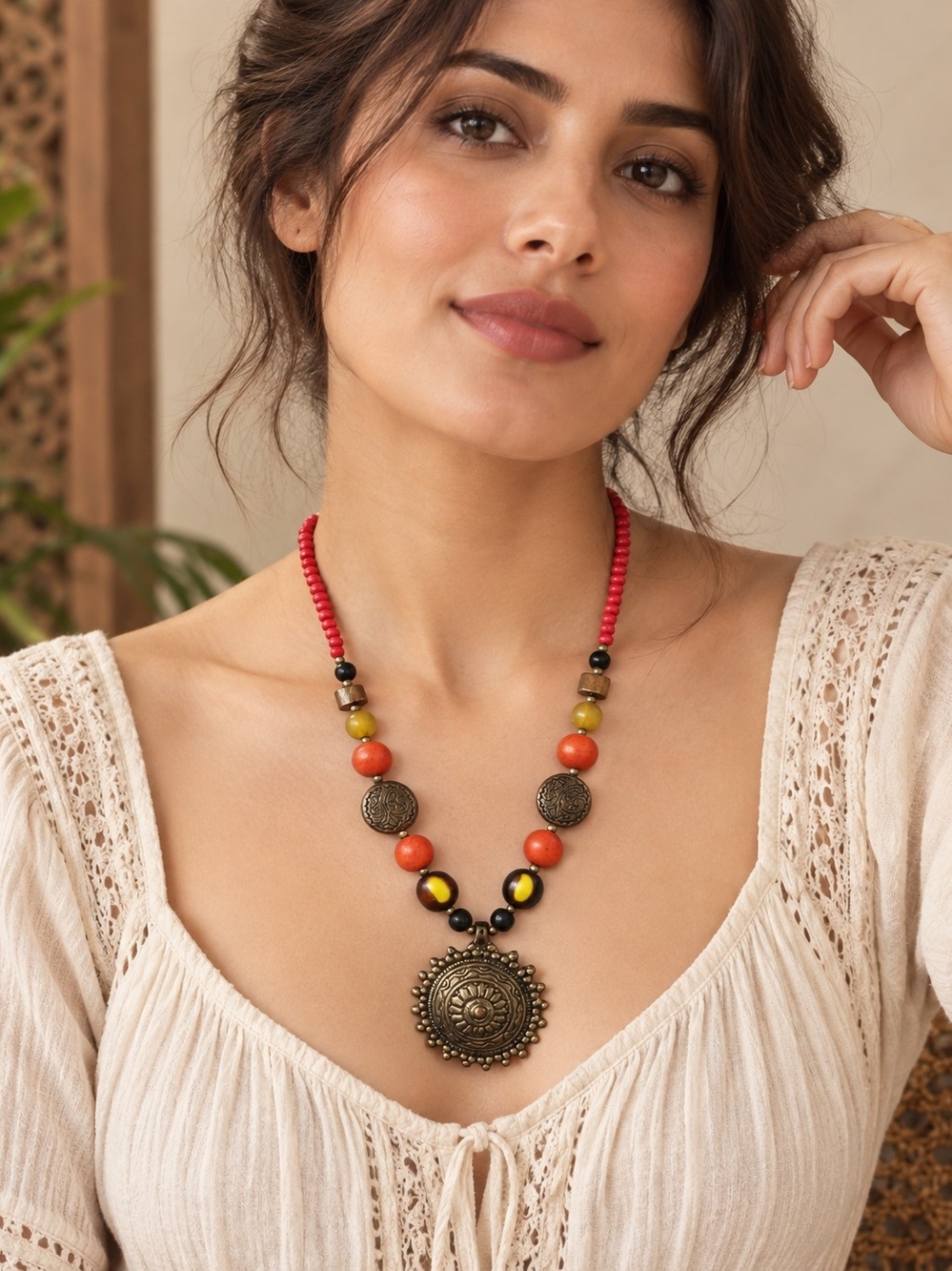 Bohemian Vinatga Red and Orange Beaded Pendant Necklace